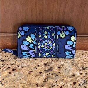 Vera Bradley Accordion Wallet